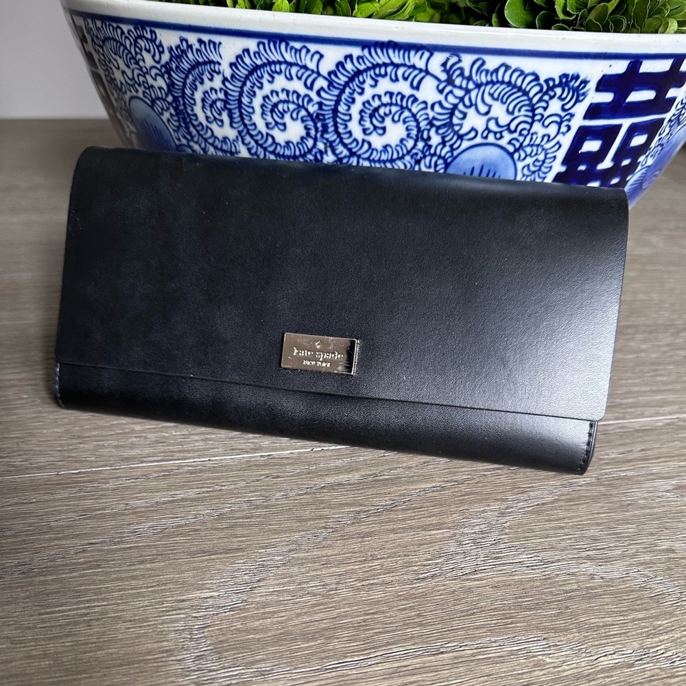 Kate Spade Wallet Black and Hot Pink